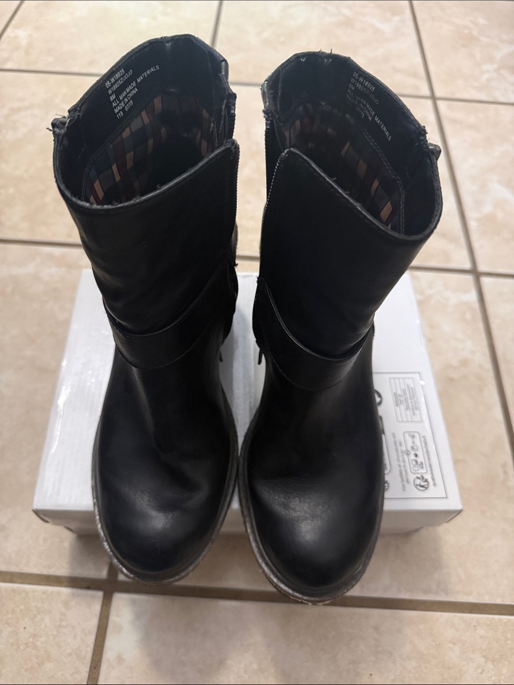 White Mountain Women's Black Lace-Up Mid-Calf Boots